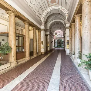 Magnifico 3*, Roma İtalya